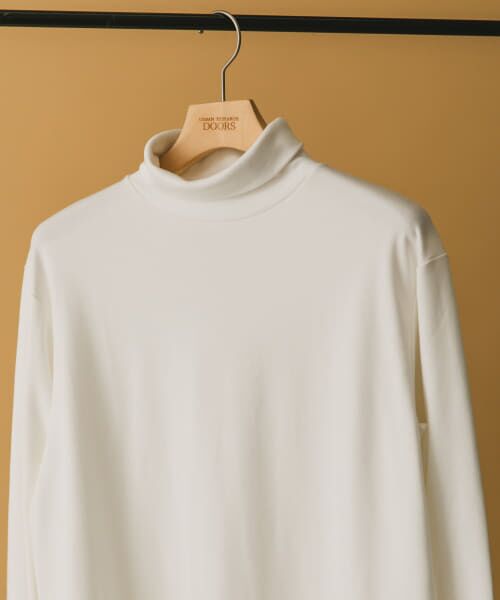 ＊＊URBAN RESEARCH DOORS / アーバンリサーチ ドアーズ Tシャツ | 『UR TECH』裏起毛タートルネック ロンTシャツ（WHITE）