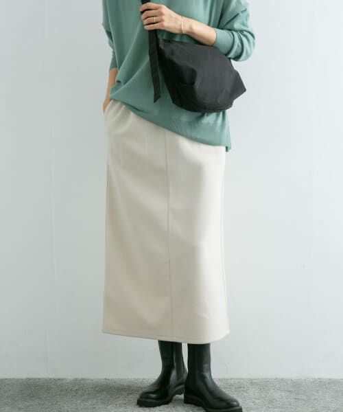＊＊URBAN RESEARCH DOORS / アーバンリサーチ ドアーズ スカート | 『UR TECH』ニットメルトンスカート（IVORY）