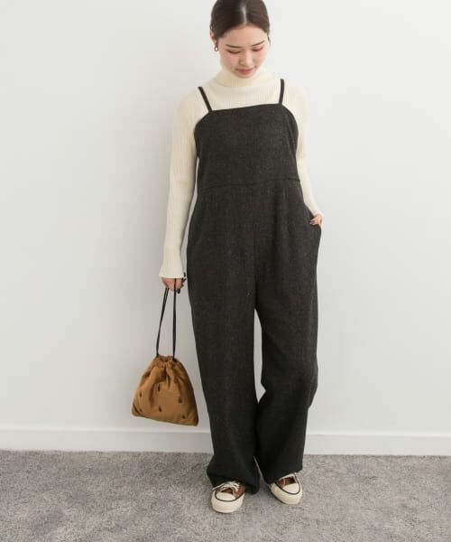 25ss 新品タグ付き　かぐれ　リネンサロペット　ブラック　アーバンリサーチ　麻 25ss 新品タグ付き かぐれ リネンサロペット ブラック アーバン