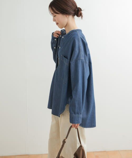 新品未使用　アーバンリサーチドアーズ　バンドカラーデニムシャツ デニムバンドカラーシャツ（シャツ/ブラウス）｜URBAN RESEARCH