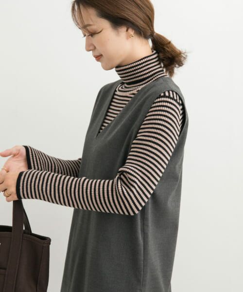 新品☆URBAN RESEARCH タートルスクエアニット URBAN RESEARCH（アーバンリサーチ）の「タートルスクエアニット