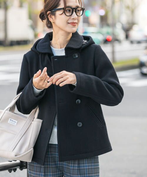 アーバンリサーチドアーズURBAN RESEARCH ショールカラーコート人気 URBAN RESEARCH DOORS（アーバンリサーチドアーズ）の「ショール