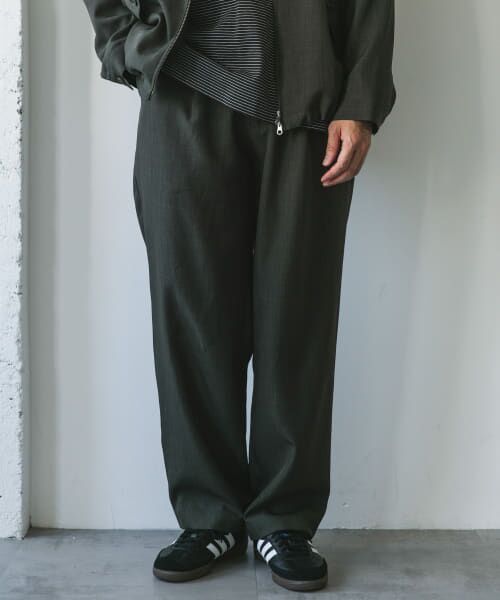 ＊＊URBAN RESEARCH DOORS / アーバンリサーチ ドアーズ その他パンツ | 『吸水速乾』セオアルファワイドテーパードトラウザー（GRAY KHAKI）