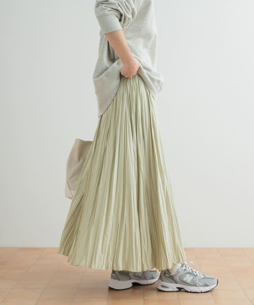 ＊＊URBAN RESEARCH DOORS / アーバンリサーチ ドアーズ スカート | タフタランダムプリーツスカート（L.KHAKI）