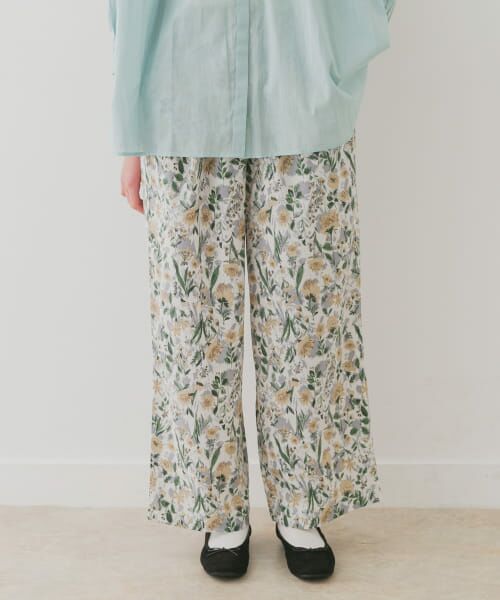 ＊＊URBAN RESEARCH DOORS / アーバンリサーチ ドアーズ パンツ | 『WEB/一部店舗限定』『親子リンク』フラワープリントイージーパンツ(KIDS)（NATURAL）