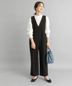 Vネックオールインワン