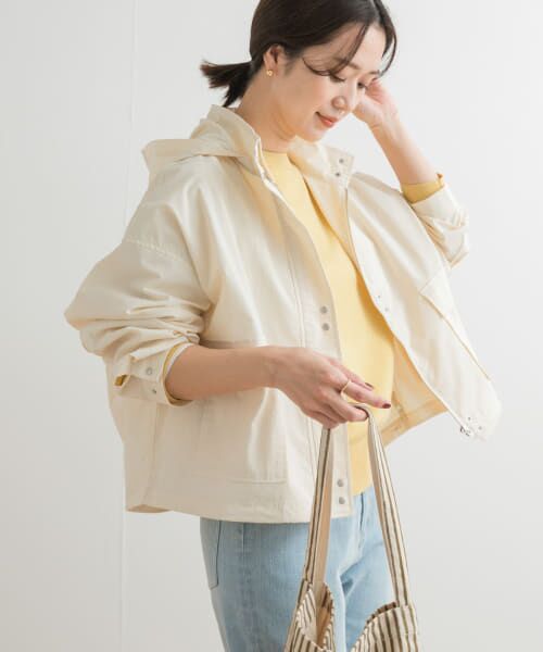 ＊＊URBAN RESEARCH DOORS / アーバンリサーチ ドアーズ その他アウター | ショート丈マウンテンパーカー（IVORY）