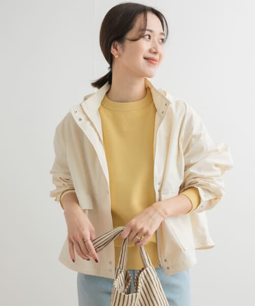 URBAN RESERCH DOORS パーカー　　　　白とゲレー2枚セット URBAN RESEARCH DOORS マウンテンパーカー ウインドブレーカー