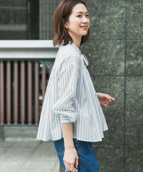 ＊＊URBAN RESEARCH DOORS / アーバンリサーチ ドアーズ シャツ・ブラウス | ストライプリボンフレアブラウス（OFF）