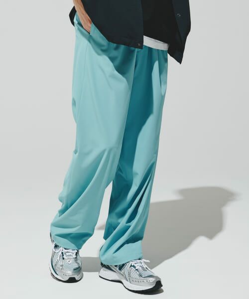 ＊＊URBAN RESEARCH DOORS / アーバンリサーチ ドアーズ その他パンツ | 『仁村紗和さん着用』『UR TECH』サマシェア イージートウラザー（L.BLUE）