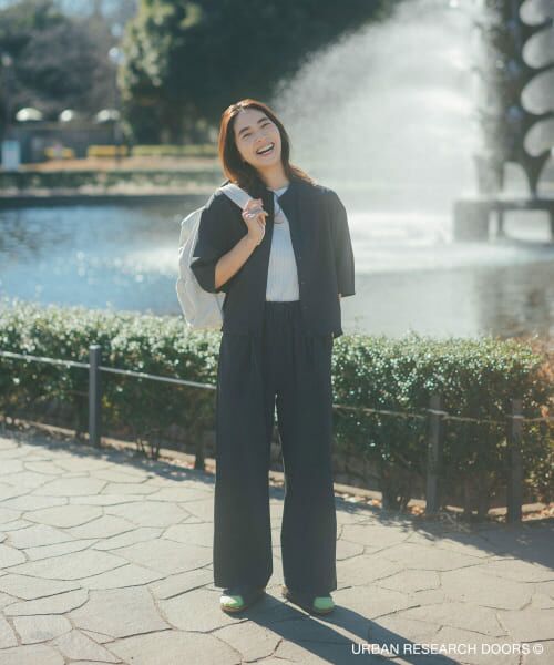 ＊＊URBAN RESEARCH DOORS / アーバンリサーチ ドアーズ その他パンツ | 『仁村紗和さん着用』『UR TECH』サマシェアストレートイージーパンツ（CHARCOAL）