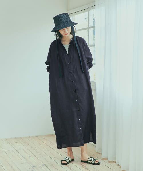 かぐれ リネンバックギャザーワンピース アーバンリサーチドアーズ かぐれ（カグレ）の「リネンバックギャザーワンピース