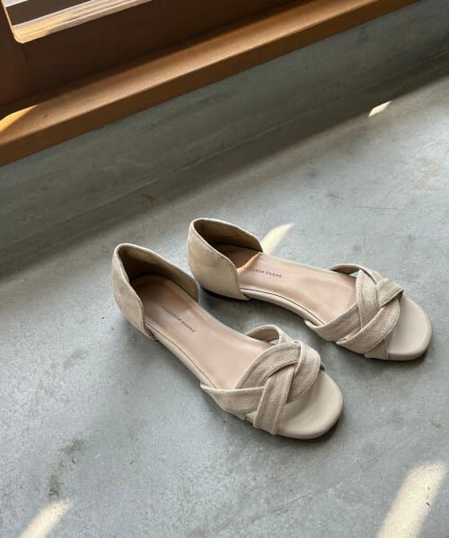 ＊＊URBAN RESEARCH DOORS / アーバンリサーチ ドアーズ サンダル | 『一部WEB限定カラー』セパレートフラットサンダル（L.BEIGE）