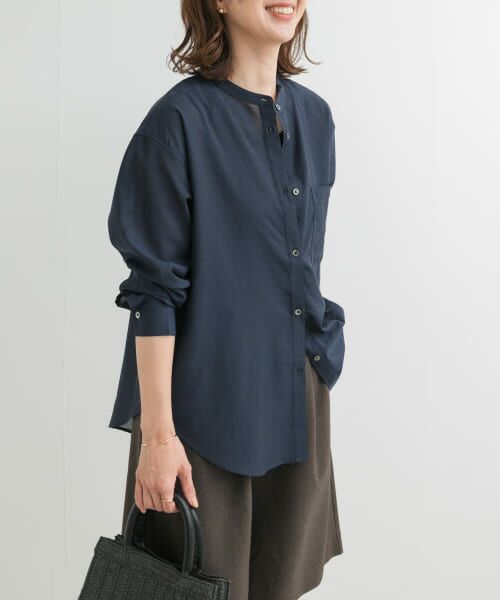 ＊＊URBAN RESEARCH DOORS / アーバンリサーチ ドアーズ シャツ・ブラウス | 『再入荷』『UR TECH』バンドカラーシャツ（NAVY）