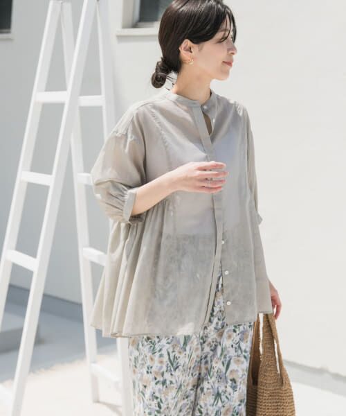 ＊＊URBAN RESEARCH DOORS / アーバンリサーチ ドアーズ シャツ・ブラウス | 『UR TECH』ボイルサイドギャザーブラウス（GREIGE）