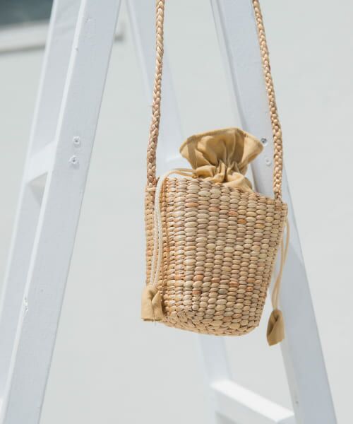 アーバンリサーチ ドアーズ　 アラログミニカゴバッグ　カゴバッグ　ナチュラル URBAN RESEARCH DOORS（アーバンリサーチドアーズ）の「アラログ