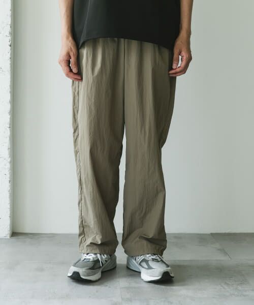 OUTDOOR EXCHANGE ナイロンパンツ (その他パンツ)|**URBAN OUTDOOR EXCHANGE ナイロンパンツ (その他パンツ)|**URBAN