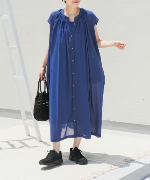 美品✨定価１.６万❤️　アーバンリサーチドアーズ　コットンオーバートレンチコート URBAN RESEARCH DOORS（アーバンリサーチドアーズ）の「オーバー