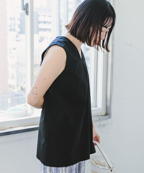 URBAN RESEARCH ITEMS / アーバンリサーチ アイテムズ Tシャツ | 『セットアップ対応』『撥水/UVカット』ストレッチVネックプルオーバー | 詳細9