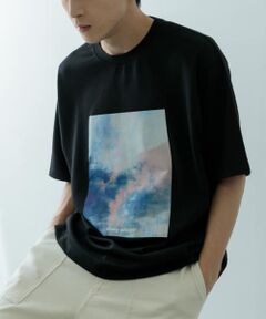 Art Graphic ポンチTシャツ