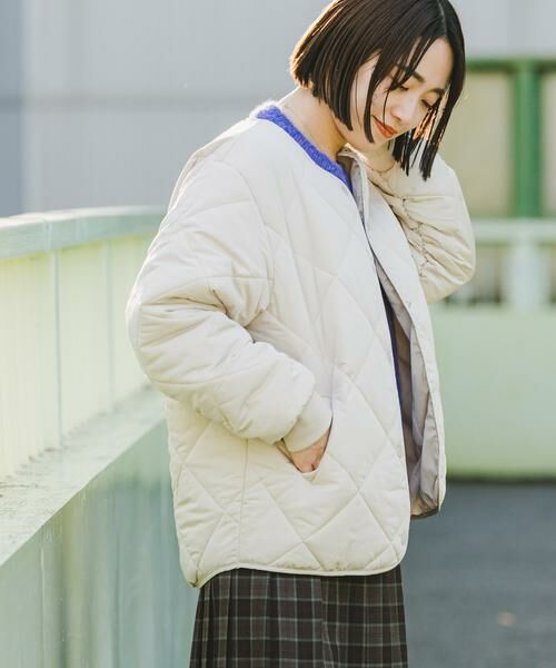 URBAN RESEARCH ITEMS / アーバンリサーチ アイテムズ ダウンジャケット・ベスト | 『Sサイズ/XSサイズあり』『一部WEB限定カラー』中綿キルティングノーカラージャケット(ライトベージュ)