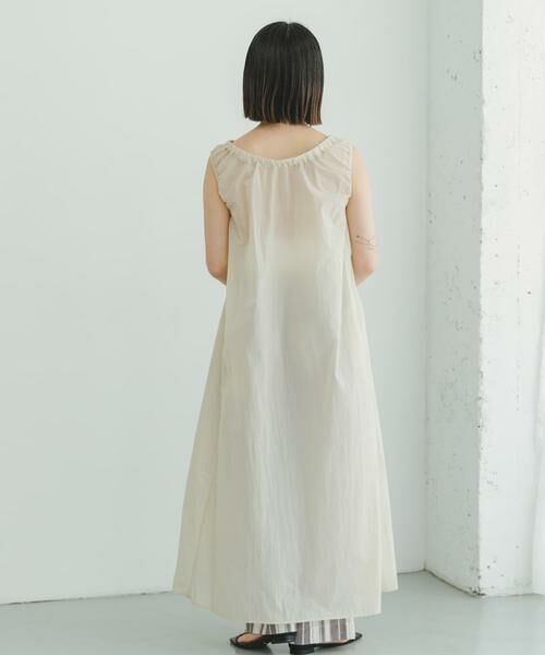 URBAN RESEARCH ITEMS / アーバンリサーチ アイテムズ ワンピース | ペーパータッチギャザーワンピース | 詳細5