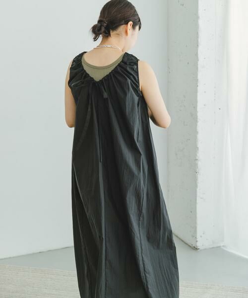 URBAN RESEARCH ITEMS / アーバンリサーチ アイテムズ ワンピース | ペーパータッチギャザーワンピース | 詳細16