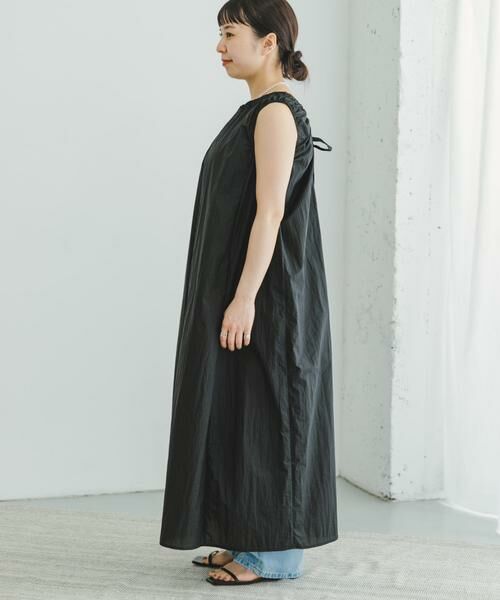 URBAN RESEARCH ITEMS / アーバンリサーチ アイテムズ ワンピース | ペーパータッチギャザーワンピース | 詳細20