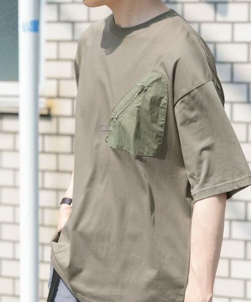 URBAN RESEARCH ITEMS / アーバンリサーチ アイテムズ Tシャツ | ジップポケットキリカエクルーネックTシャツ | 詳細2