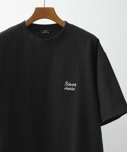 URBAN RESEARCH ITEMS / アーバンリサーチ アイテムズ Tシャツ | ワンポイント刺繍ヘリンボンジャカードTシャツ(ブラック)
