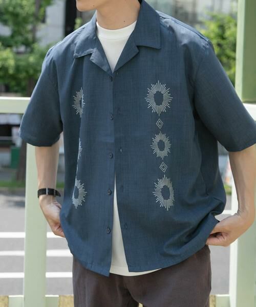 URBAN RESEARCH ITEMS / アーバンリサーチ アイテムズ シャツ・ブラウス | モチーフ刺繍ドライタッチ 半袖シャツ | 詳細2