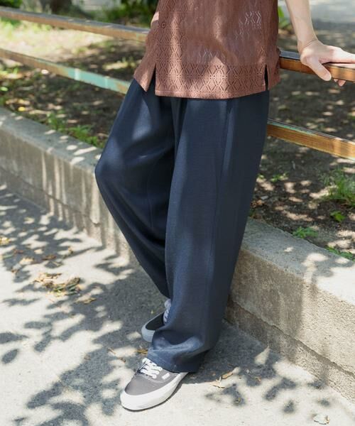 URBAN RESEARCH ITEMS / アーバンリサーチ アイテムズ その他パンツ | Iridescent Wide Trousers | 詳細1