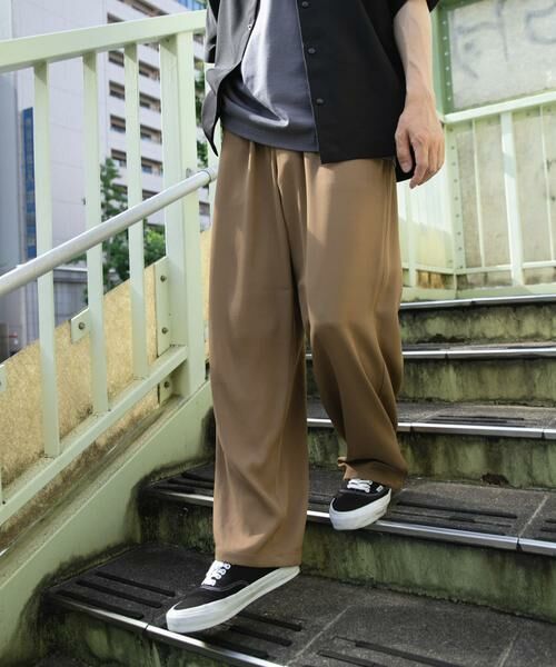 URBAN RESEARCH ITEMS/アーバンリサーチ アイテムズ Iridescent Wide Trousers ベージュ L