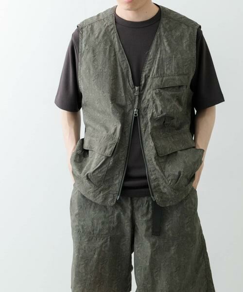 URBAN RESEARCH ITEMS/アーバンリサーチ アイテムズ 『セットアップ対応』Nylon Paisley Vest カーキ L URBAN RESEARCH ITEMS/アーバンリサーチ アイテムズ 『セットアップ対応』Nylon Paisley Vest カーキ L