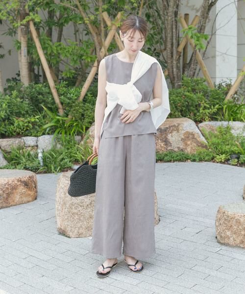 【希少未使用品】アーバンリサーチ　リネンスーツ　セットアップ　青　38サイズ 希少未使用品】アーバンリサーチ リネンスーツ セットアップ 青