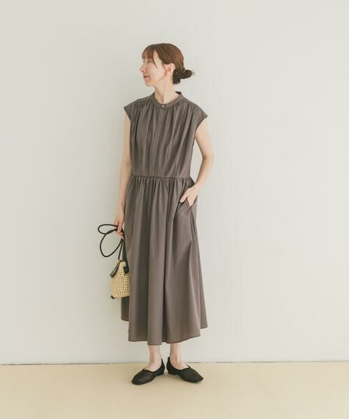 URBAN RESEARCH ITEMS/アーバンリサーチ アイテムズ ノースリーブタックギャザーワンピース チャコールグレー FREE URBAN RESEARCH ITEMS/アーバンリサーチ アイテムズ ノースリーブタックギャザーワンピース チャコールグレー FREE