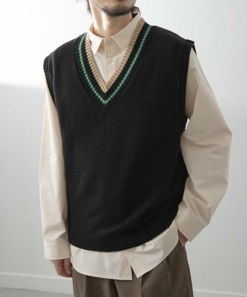 ウールトリコチンオーナメントボタンベスト Traunsee Trachten walker Moessmer 鹿角ボタン ノーカラー