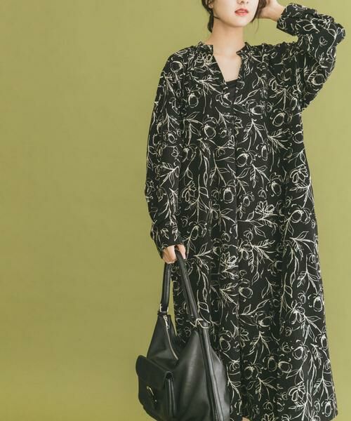 URBAN RESEARCH ITEMS / アーバンリサーチ アイテムズ ワンピース | フラワープリントワンピース（ブラック）