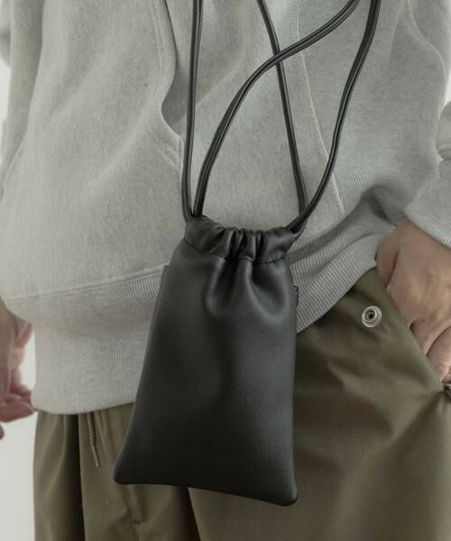 URBAN RESEARCH ITEMS/アーバンリサーチ アイテムズ フェイクレザー ミニショルダー BAG ブラック - URBAN RESEARCH ITEMS/アーバンリサーチ アイテムズ フェイクレザー ミニショルダー BAG ブラック -