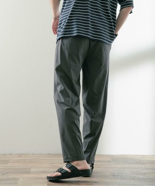 URBAN RESEARCH ITEMS / アーバンリサーチ アイテムズ その他パンツ | シルキーナイロン 多機能 タックパンツ | 詳細27