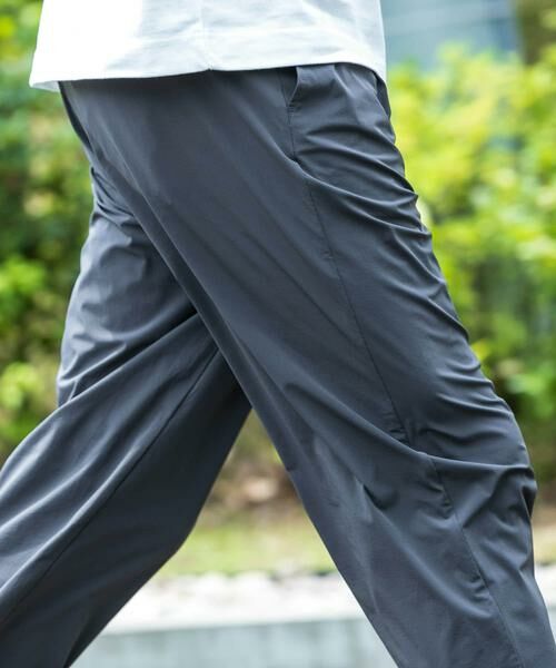 URBAN RESEARCH ITEMS / アーバンリサーチ アイテムズ その他パンツ | シルキーナイロン 多機能 タックパンツ | 詳細17