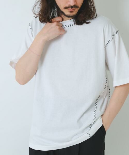 URBAN RESEARCH ITEMS / アーバンリサーチ アイテムズ Tシャツ | ブランケットステッチ クルーネックTシャツ（ホワイト）