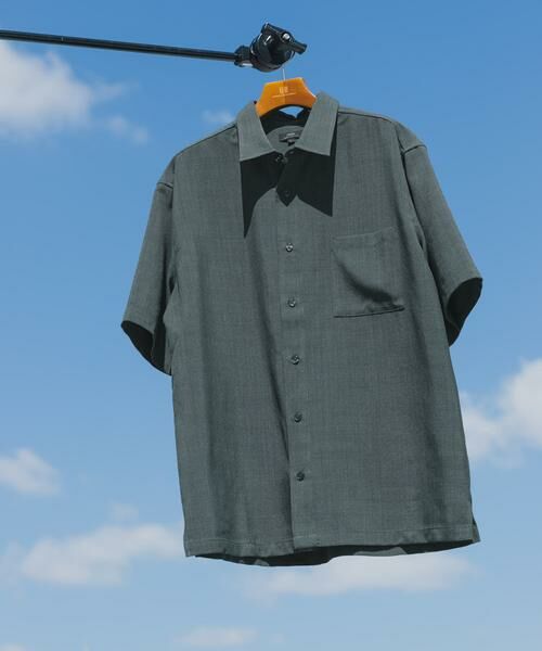 URBAN RESEARCH ITEMS / アーバンリサーチ アイテムズ シャツ・ブラウス | 『接触冷感/吸水速乾/イージーケア/UVカット』クイックドライリネンタッチ半袖シャツ(チャコールグレー)
