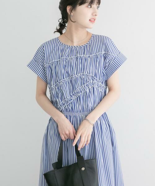 URBAN RESEARCH ITEMS / アーバンリサーチ アイテムズ ワンピース | 『洗濯可』ランダムシャーリングワンピース（ブルー系その他）