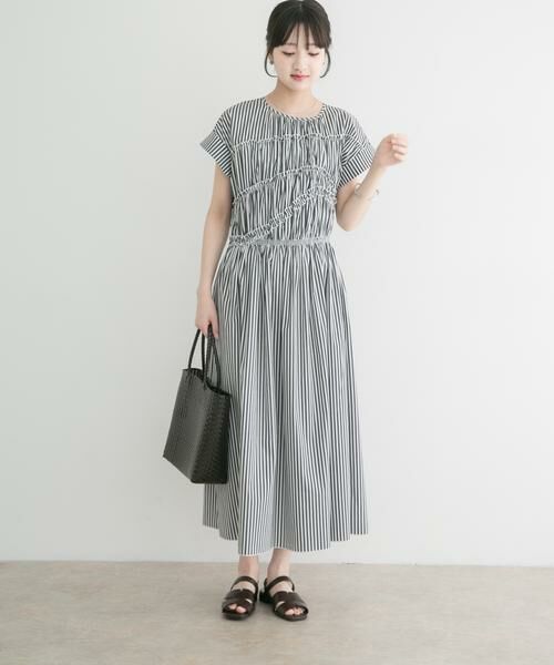 URBAN RESEARCH ITEMS / アーバンリサーチ アイテムズ ワンピース | 『洗濯可』ランダムシャーリングワンピース（ブラック系その他）