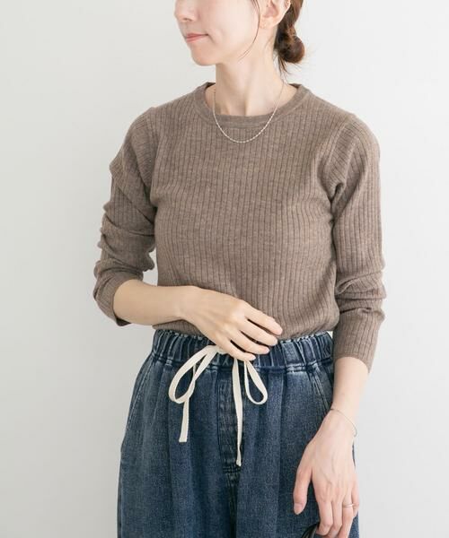 URBAN RESEARCH ITEMS / アーバンリサーチ アイテムズ ニット・セーター | 『洗濯可』フワフワクルーネックリブニット(モカ)