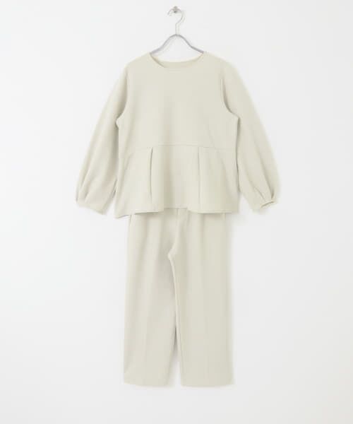 Harapeko　プリーツフレアトップス＆テーパードパンツ2点セット プリーツフレアトップス＆テーパードパンツセットアップ - メルカリ