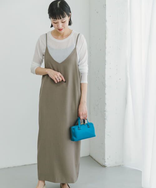 ＊＊URBAN RESEARCH ITEMS / アーバンリサーチ アイテムズ ワンピース | シアークルーネックTシャツ×キャミワンピース（OFF×MOC）