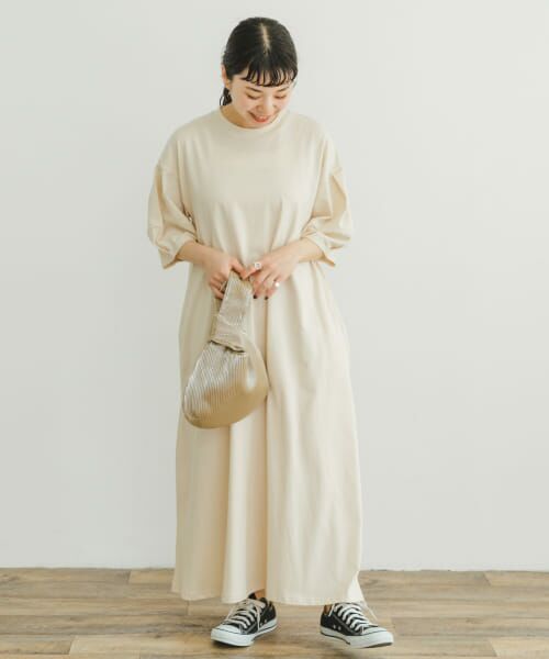 アーバンリサーチ　ロングワンピース　ボリュームスリーブ　麻100% アーバンリサーチ ロングワンピース ボリュームスリーブ 麻100