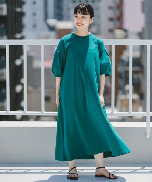 美品アーバンリサーチふんわり大人可愛い袖ボリュームフレアワンピース♪ SALE】ニュアンスデニム袖ボリュームフレアワンピース